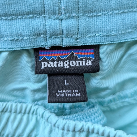 Patagonia Girls' Baggies Shorts in Bend Blue Size Large - Picture 3 of 6